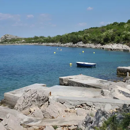 Apartament With Parking Space Omisalj, Krk - 22981 *