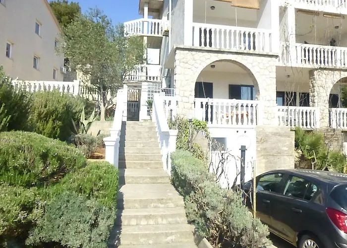 With Parking Space Omisalj, Krk - 22981 شقة