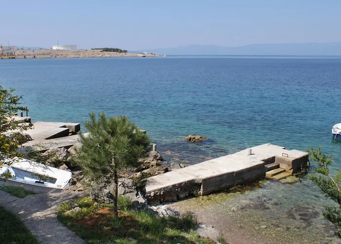 With Parking Space Omisalj, Krk - 22981 *